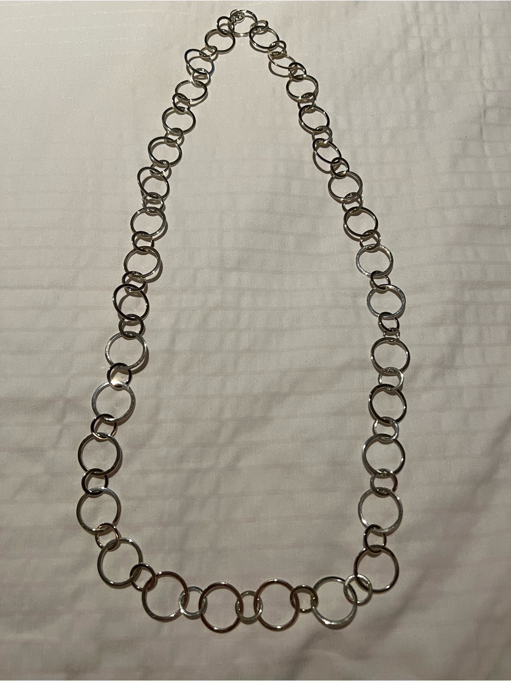 Jessica Simpson Silver-Tone Interlocking Circle Necklace